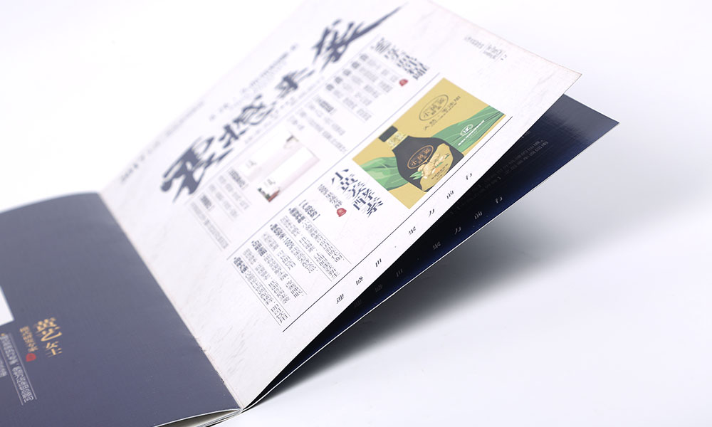 一本畫冊工廠一般多大？